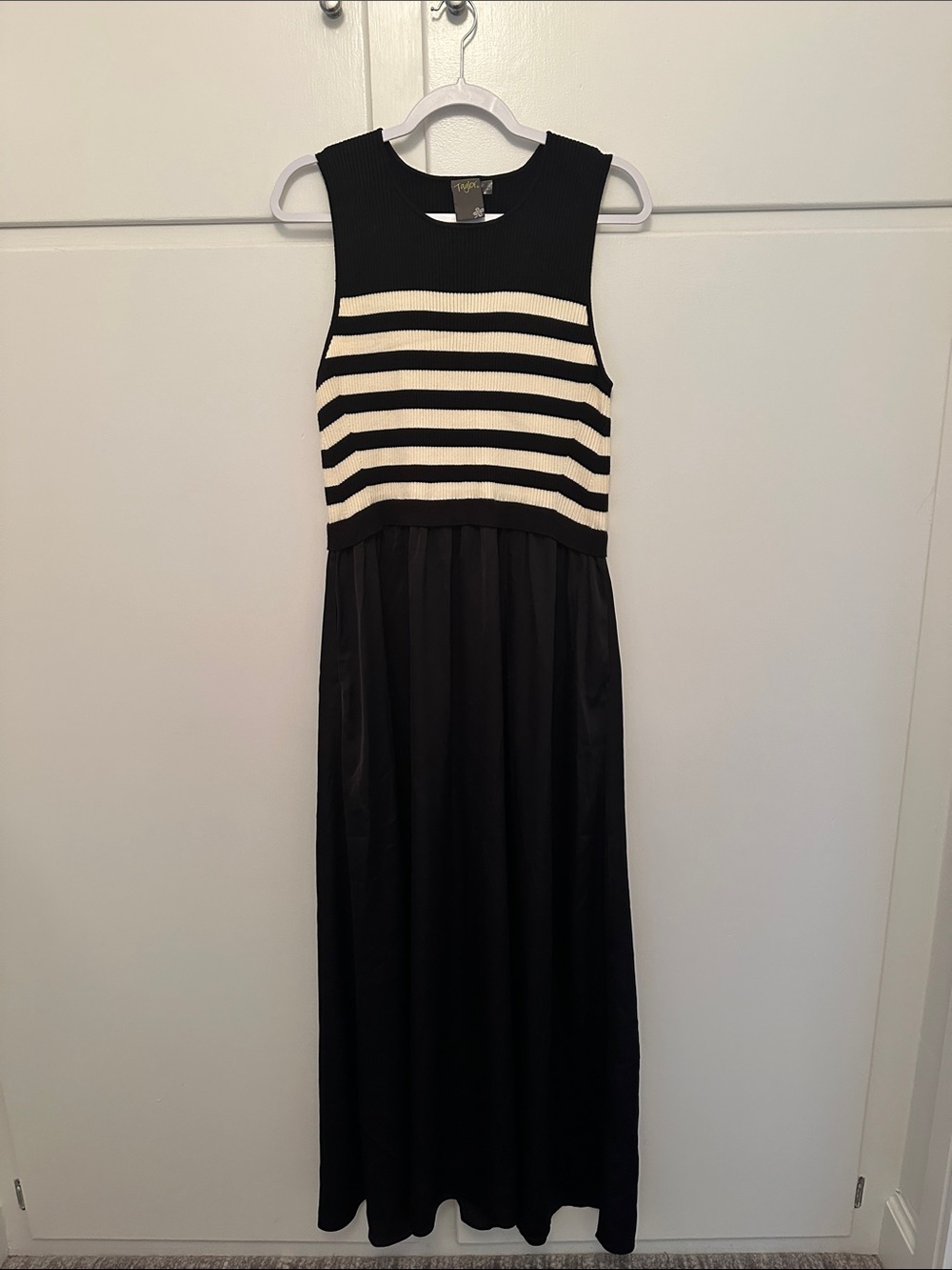 LIKE NEW Taylor Black & Cream Striped Knit and Silky Maxi Dress